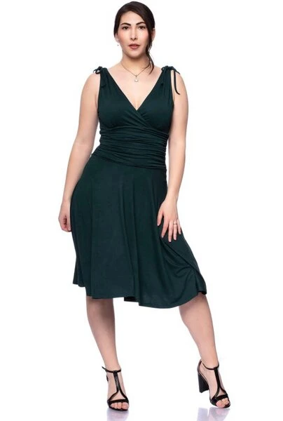 VERIA Kleid In Wickeloptik Mit Gerafftem Taillenbund 1 VERIA Kleid In Wickeloptik Mit Gerafftem Taillenbund