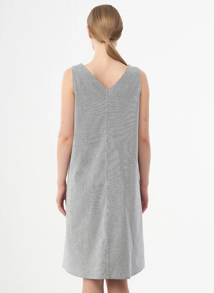 Geknöpftes Kleid Aus Bio-Baumwolle Mit Streifenmuster 2 Geknöpftes Kleid Aus Bio-Baumwolle Mit Streifenmuster – Bild 2