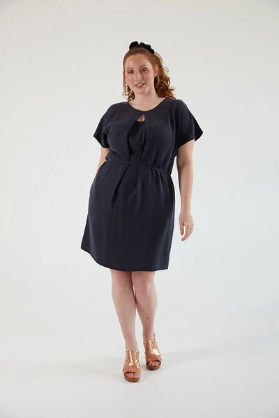 Kleid Soul Explosion In Dunkelblau In Zwei Längen 3 Kleid Soul Explosion In Dunkelblau In Zwei Längen – Bild 3