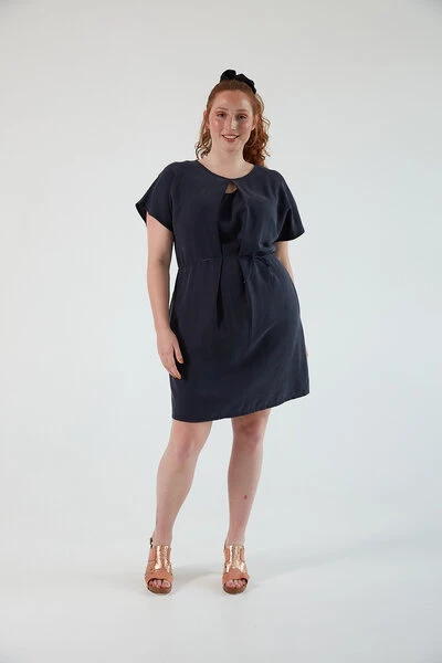 Kleid Soul Explosion In Dunkelblau In Zwei Längen 4 Kleid Soul Explosion In Dunkelblau In Zwei Längen – Bild 4