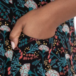 Kleid "Dilla" Aus Viskose (LENZING ECOVERO) D-1568 -Günstiges Frau Look Geschäft large 725