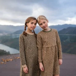 Kleid Aus Bio-Baumwollfleece California Print -Günstiges Frau Look Geschäft large 73