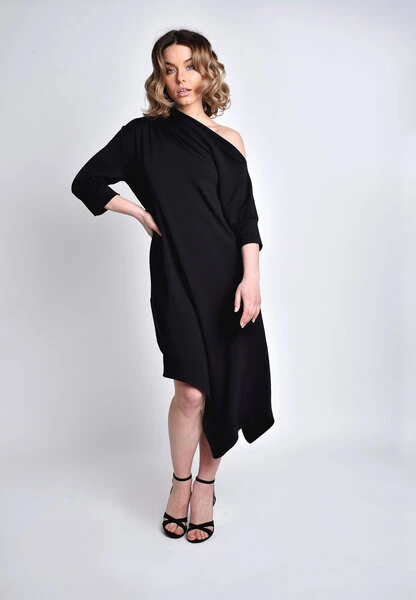 Kurzes Kleid, Midikleid Schwarz Asymmetrisch